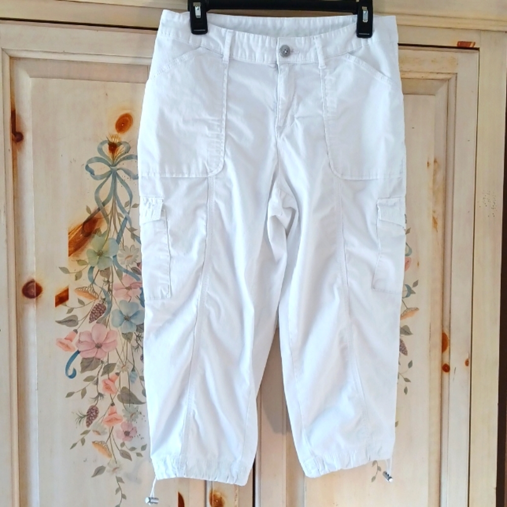 Women's capris